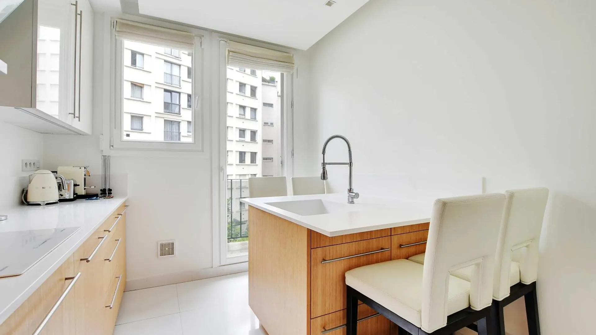 Apartment Charming Appt With A-c- 1bd-2p - Tour Eiffel *